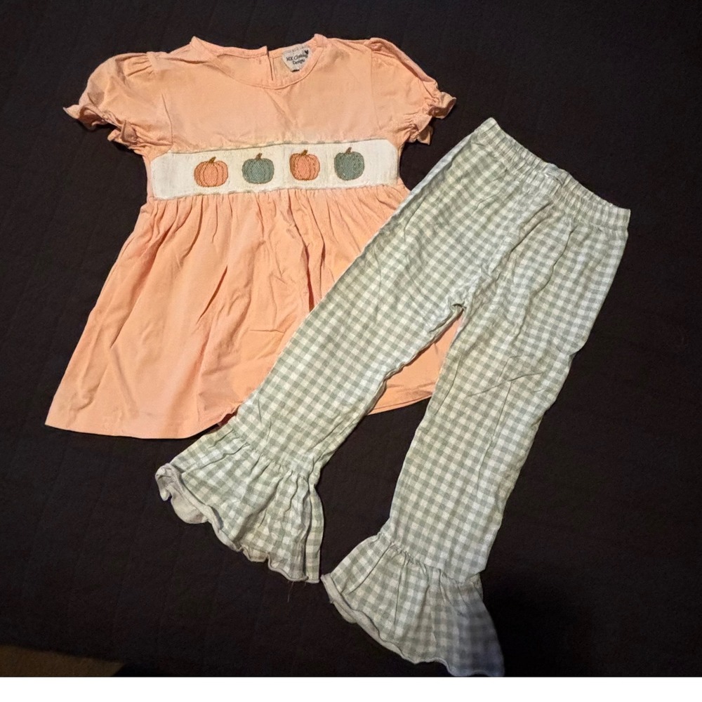 Magic Kingdom Boutique Pumpkin‎ Smocked Set Girls Clothes Fall Pants